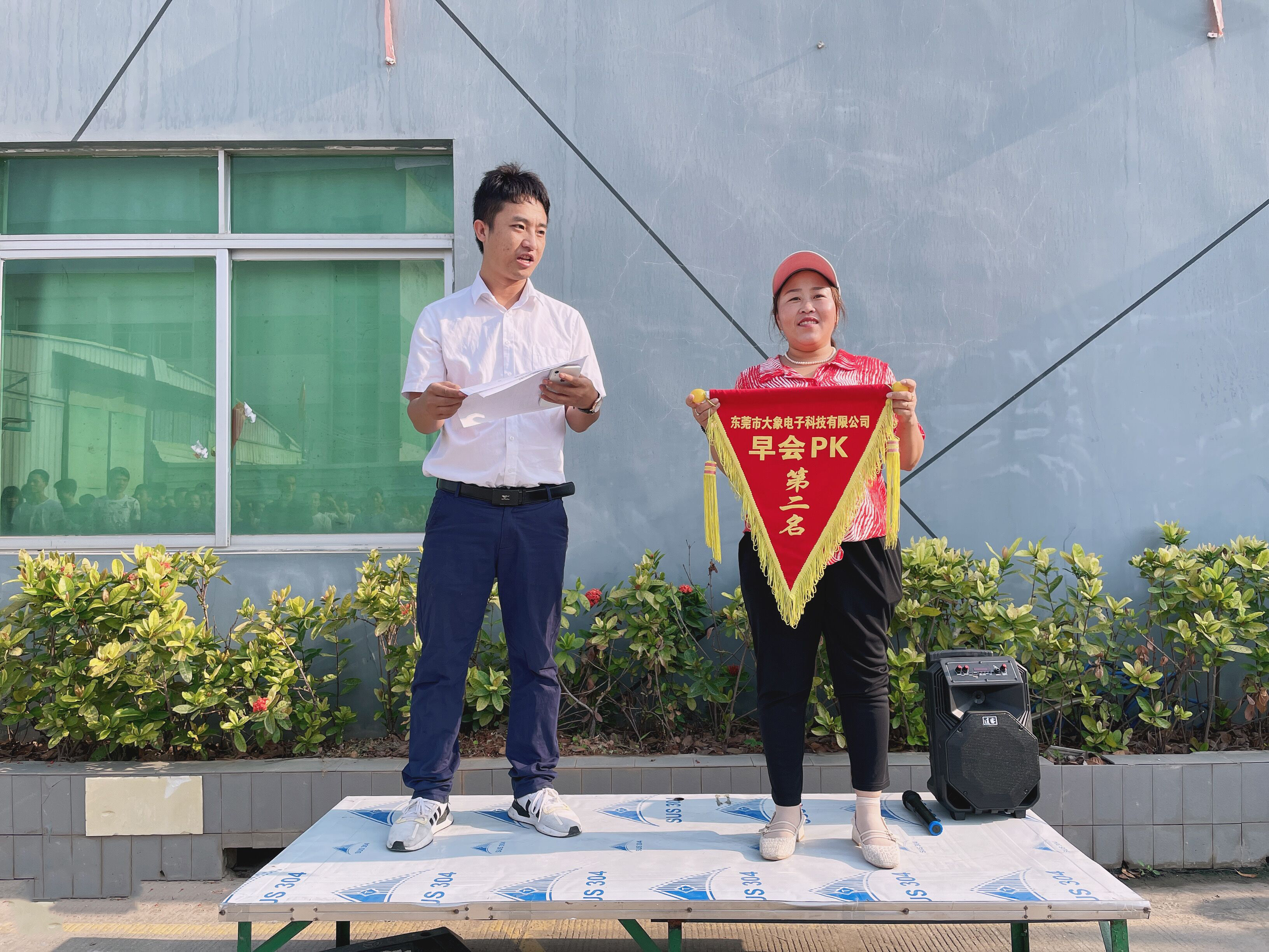 3D热弯钢化膜工厂
